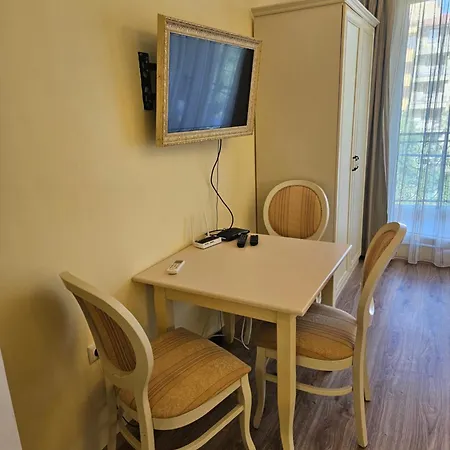 Anna On The Sunny * 써니비치